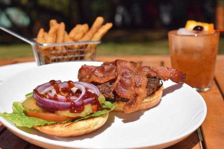 Maven'S Inn & Grill แคนยอนเลค ภายนอก รูปภาพ